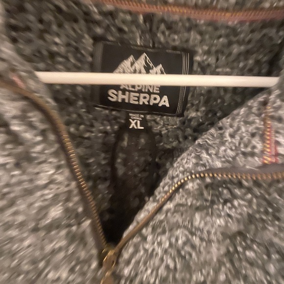 Gray Zip Up Jacket Cozy Heathered Design - Picture 2 of 3